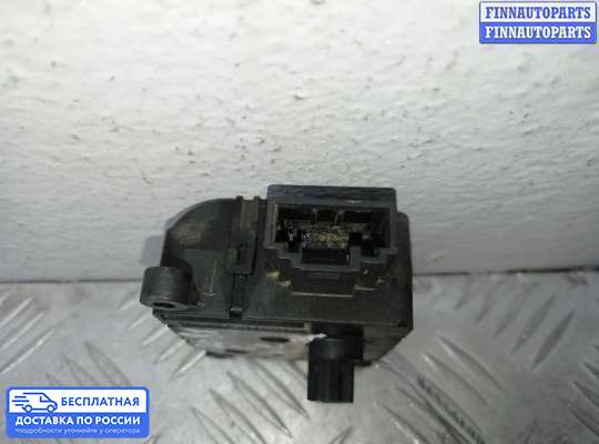 Моторчик заслонки печки на Jeep Grand Cherokee III (WK, WH)