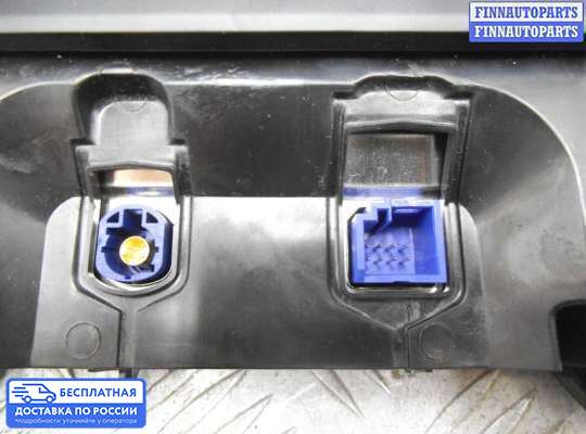 Дисплей бортового компьютера на Mercedes-Benz GLC (X253/C253)