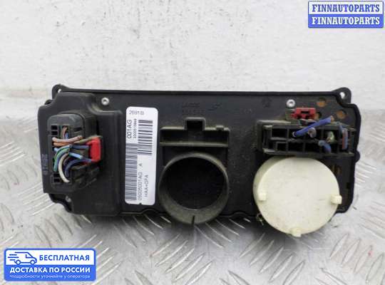Блок управления печкой на Dodge Caravan IV (RG, RS)