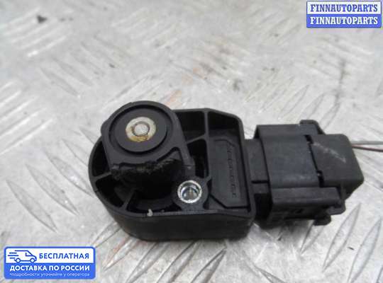 Датчик дорожного просвета на Mercedes-Benz GL / GLS (X166)