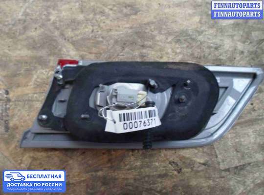 Фонарь крышки багажника на Toyota Camry XV50