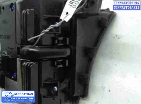 Дисплей бортового компьютера на Mercedes-Benz S (W221)