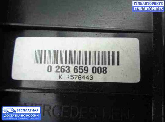 Дисплей бортового компьютера на Mercedes-Benz S (W221)