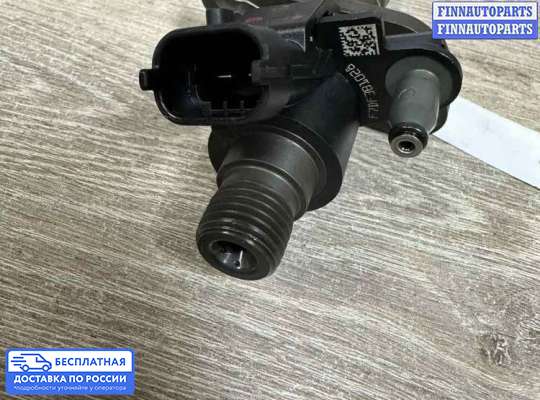 Форсунка топливная на Jaguar XF I (X250)