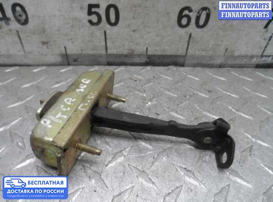 Ограничитель двери на Chrysler PT Cruiser