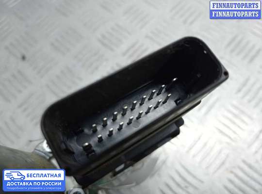 Стеклоподъемник электрический на Volkswagen Jetta V (1K)