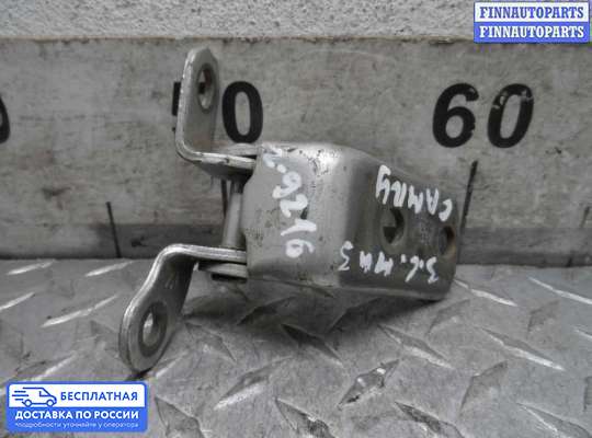 Петля двери на Toyota Camry XV40