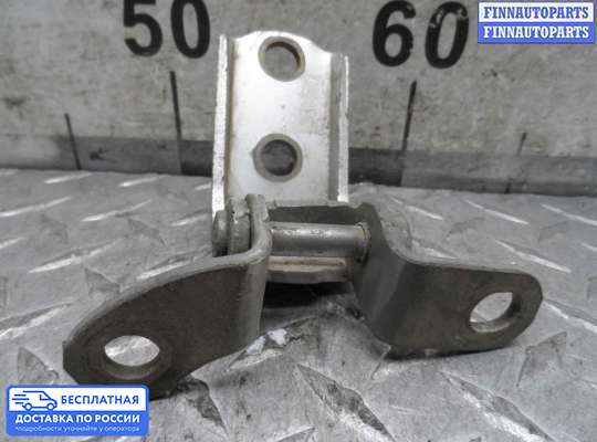 Петля двери на Toyota Camry XV40