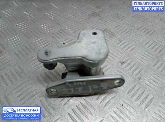 Петля двери на Mercedes-Benz B (W245)