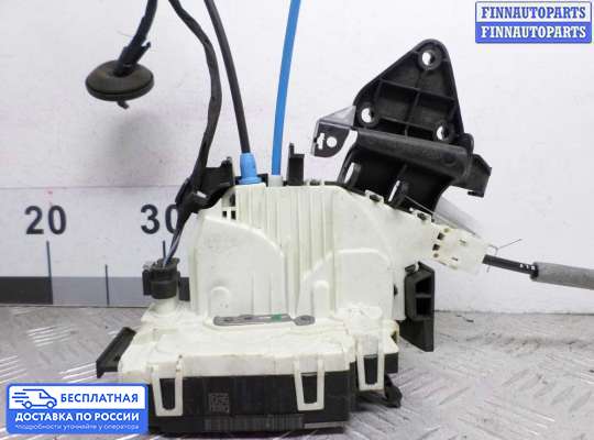 Замок боковой двери на Mercedes-Benz C (W204)