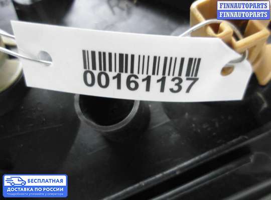 Фонарь задний на Toyota Harrier I (U10W)