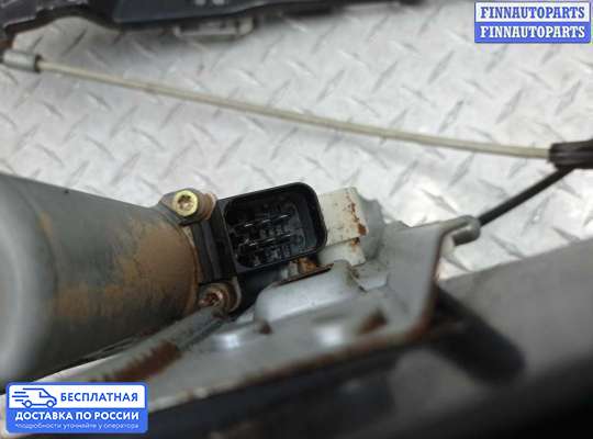 Стеклоподъемник электрический на Mercedes-Benz C (W203)