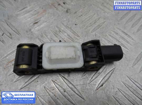 Датчик удара (Airbag) на Chrysler Pacifica