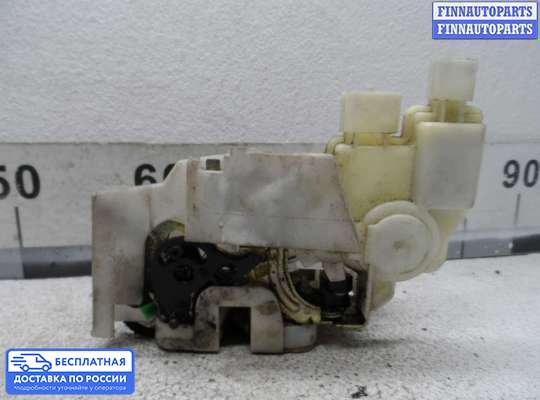 Замок боковой двери на Nissan Pathfinder III (R51)