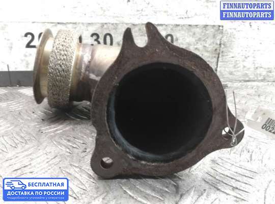 Патрубок (трубка, шланг) на Chrysler 300C I (LX)