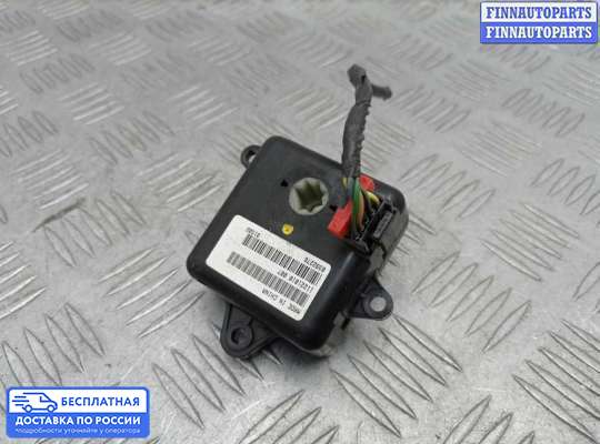 Моторчик заслонки печки на Hummer H3