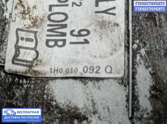 Лючок бензобака на Volkswagen Passat CC (357)