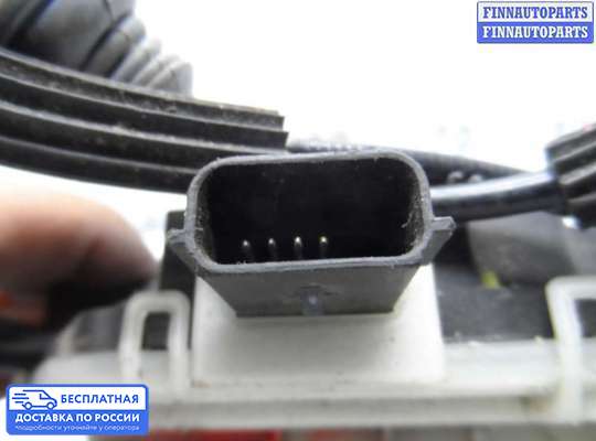 Замок боковой двери на Ford Explorer V (U502)
