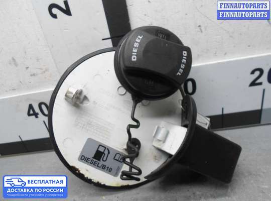 Лючок бензобака на Opel Antara