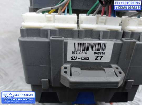 Блок предохранителей на Honda Pilot II (YF3,YF4)