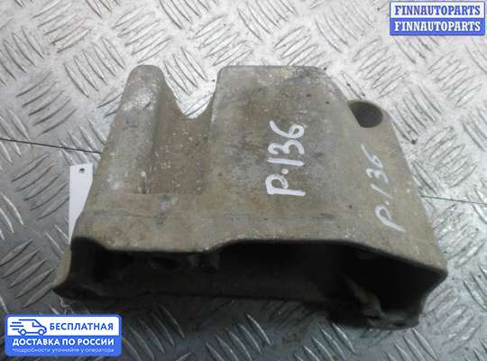 Кронштейн ДВС (лапа) на Chrysler 300C I (LX)