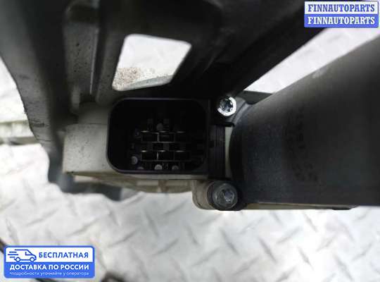 Стеклоподъемник электрический на Mercedes-Benz C (W203)