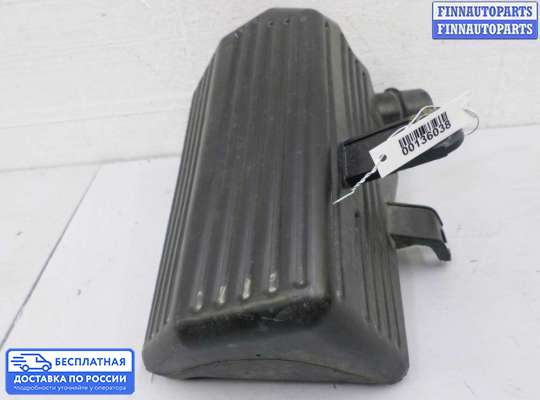 Корпус воздушного фильтра на Suzuki Grand Vitara II (JB, TD54)