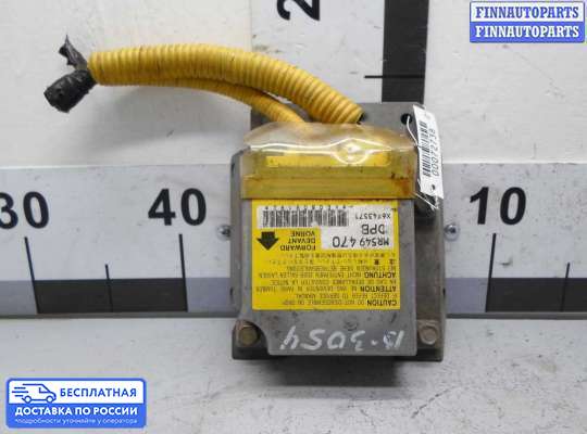 ЭБУ AIRBAG (электронный блок управления подушками безопасности) на Mitsubishi Pajero Sport I (K90)