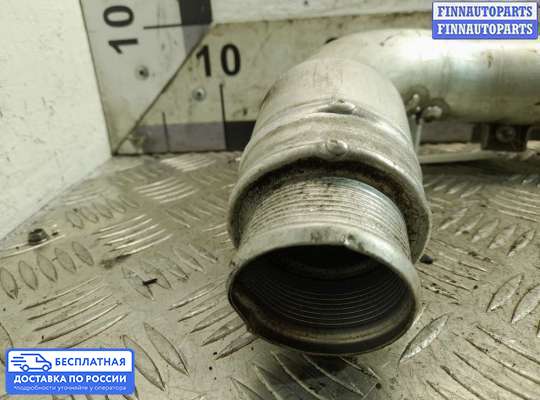 Воздухозаборник на Volkswagen Touareg II (7P)
