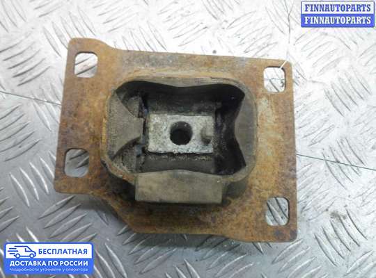 Кронштейн КПП на Ford Focus I