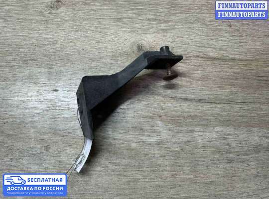 Кронштейн бампера на Audi A4 (8E/8H, B6)