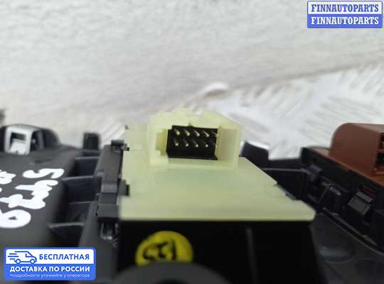 Ручка двери внутренняя на Audi A6 (C7)