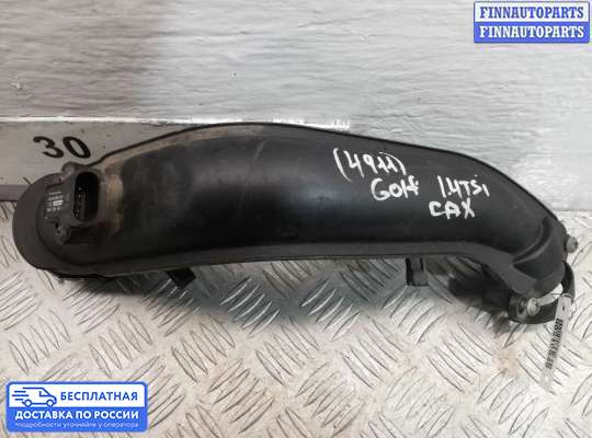 Воздухозаборник на Volkswagen Golf VI (5K)