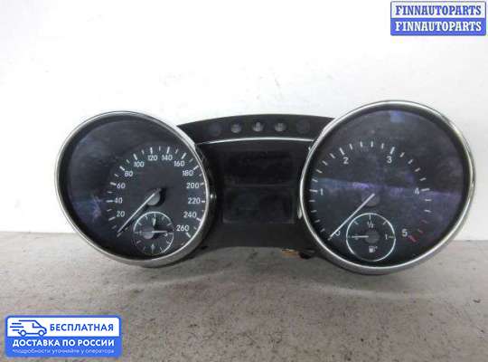 Щиток приборов на Mercedes-Benz R (W251)