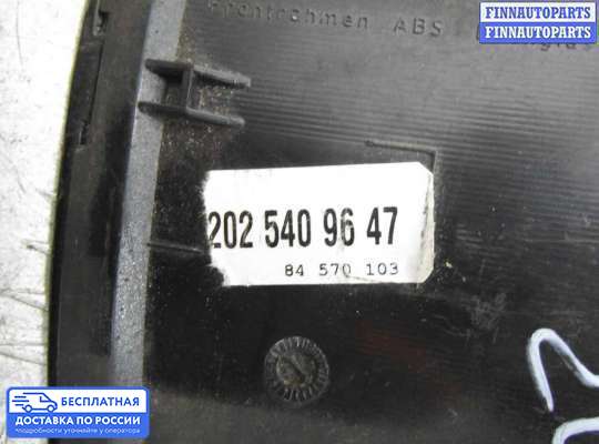 Щиток приборов на Mercedes-Benz C (W202)