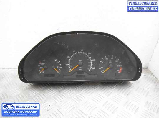 Щиток приборов на Mercedes-Benz C (W202)