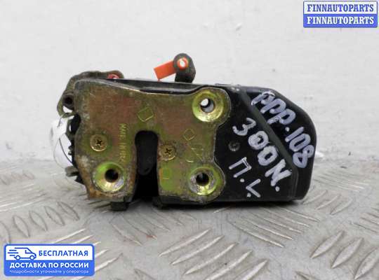 Замок боковой двери на Chrysler 300M