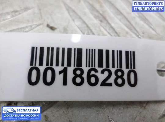 Петля крышки багажника на Ford Focus I
