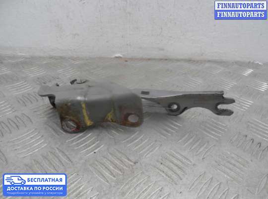 Петля капота на Mazda CX-7