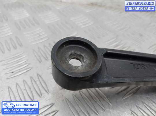 Поводок дворника на Kia Sportage III (SL)