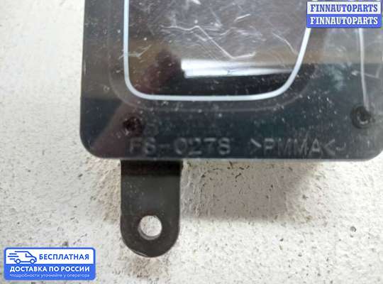 Дисплей бортового компьютера на Subaru Tribeca