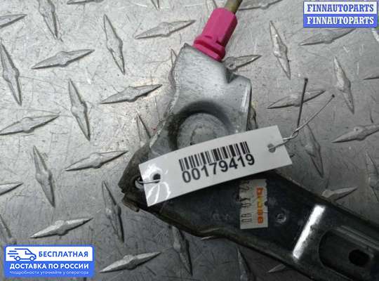 Стеклоподъемник электрический на Audi A8 (D2, 4D)