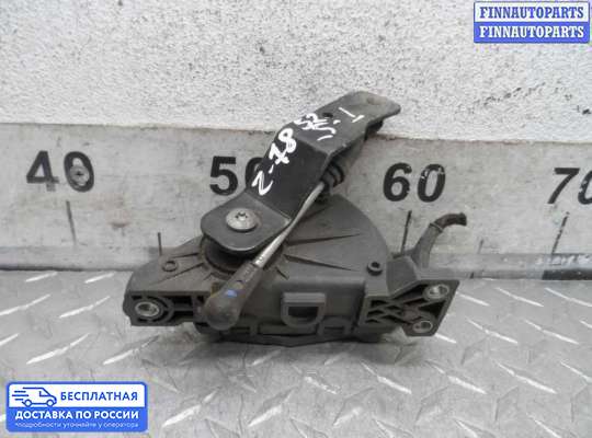 Педальный узел (педаль) на Volkswagen Transporter T5