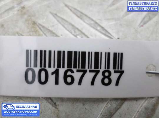 Петля крышки багажника на Ford Focus I