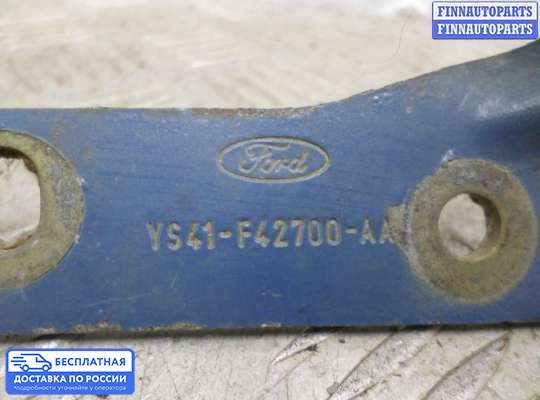 Петля крышки багажника на Ford Focus I