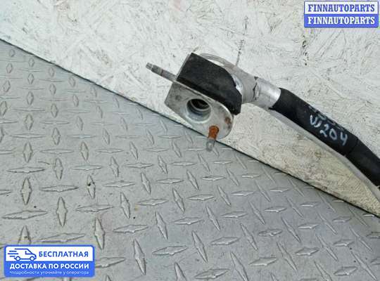 Патрубок (трубка, шланг) на Mercedes-Benz C (W204)