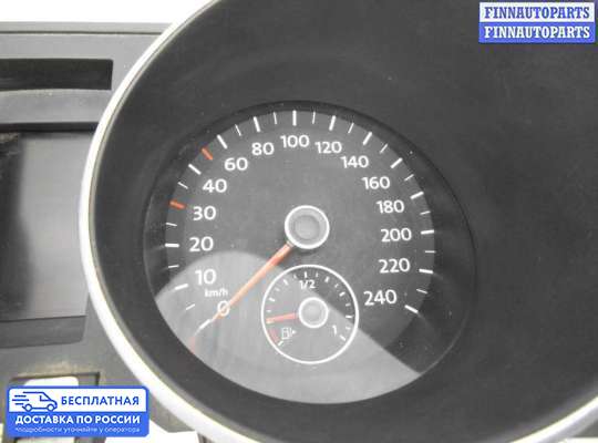 Щиток приборов на Volkswagen Golf VI (5K)