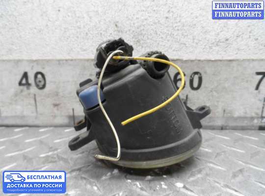 Фара противотуманная (ПТФ) на Toyota Camry XV40