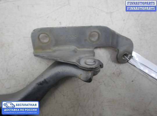 Петля капота на Subaru Tribeca