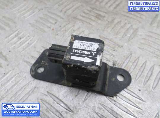 Датчик удара (Airbag) на Mitsubishi Pajero Sport I (K90)